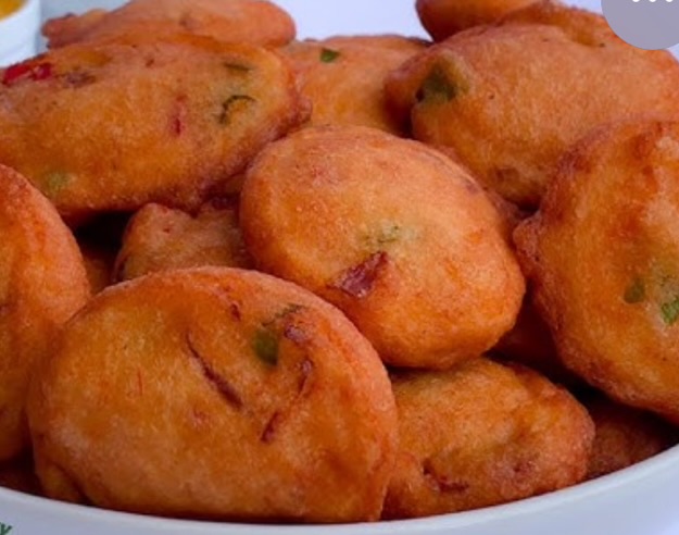 Golden fritters platter
